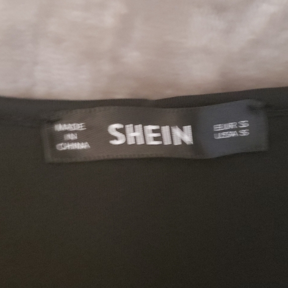 Tank top - Picture 3 of 4